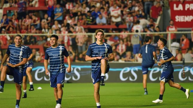 llego como una apuesta y sorprendio, pero seguira su carrera en un rival del lobo