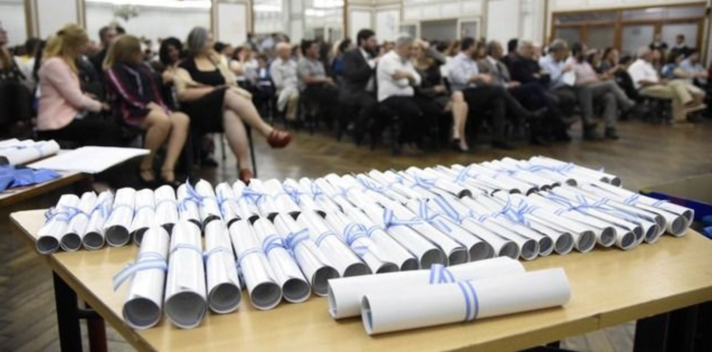 1567940697601.jpg?x= 3&y=88&width=645&height=322&rotate=0&scaleX=1&scaleY=1&ow=640&oh=427&&cw=1920&ch=950