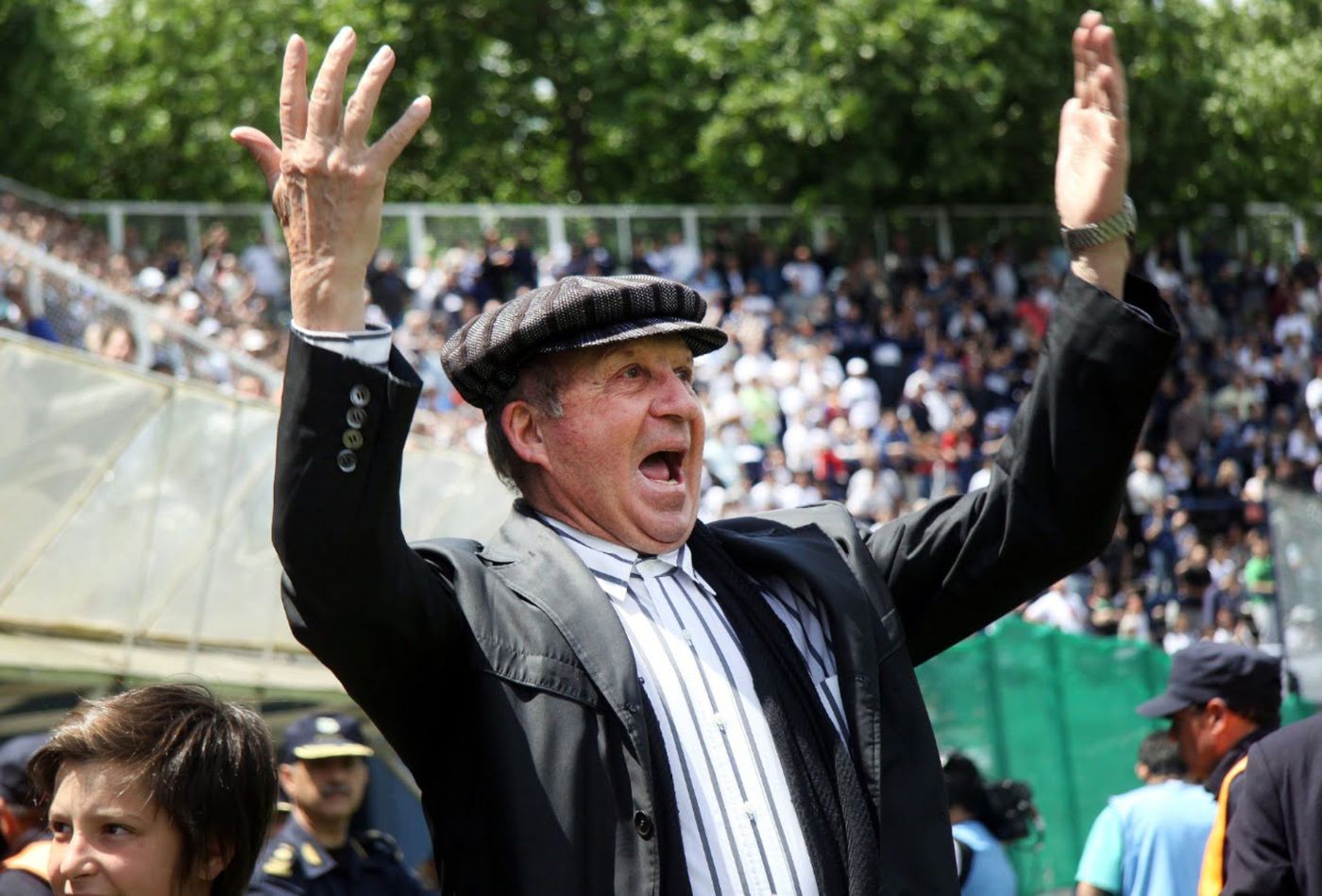 Carlos Timoteo Girguol Gimnasia.jpg