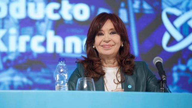 no arrugaste y fuiste para adelante: el guino de cfk a massa en la inauguracion del gpnk