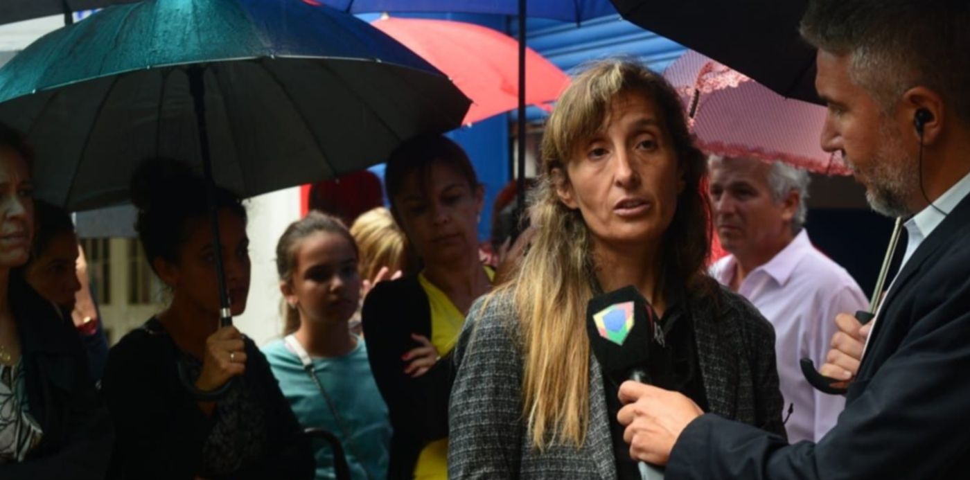 1549889883651.jpeg?rotate=0&scaleX=1&scaleY=1&ow=1232&height=610&y=70&width=1221&oh=820&x=3&&cw=1920&ch=950