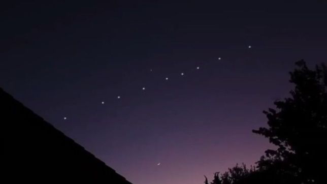 el director del planetario de la plata critico a elon musk: no habra mas cielos limpios