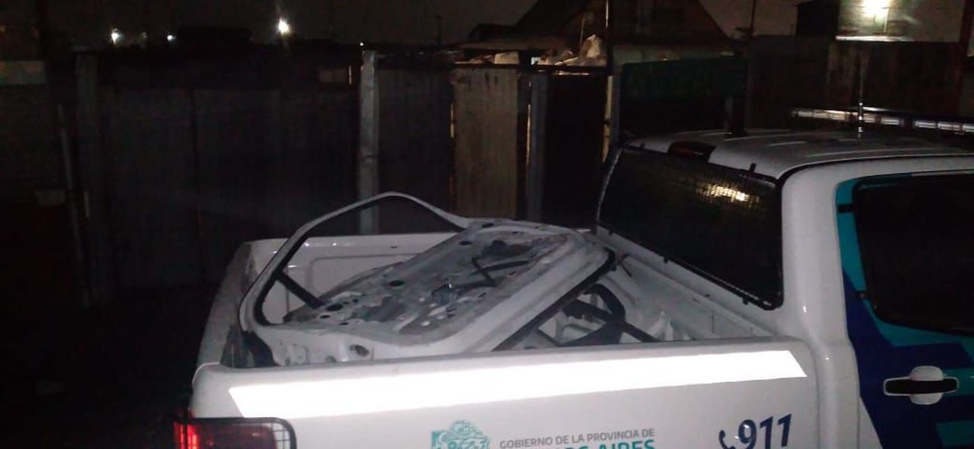 Megatoma de Los Hornos, allanamiento