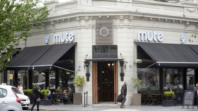 cierra otro conocido bar en la plata: mute se despide por el alquiler y las bajas ventas