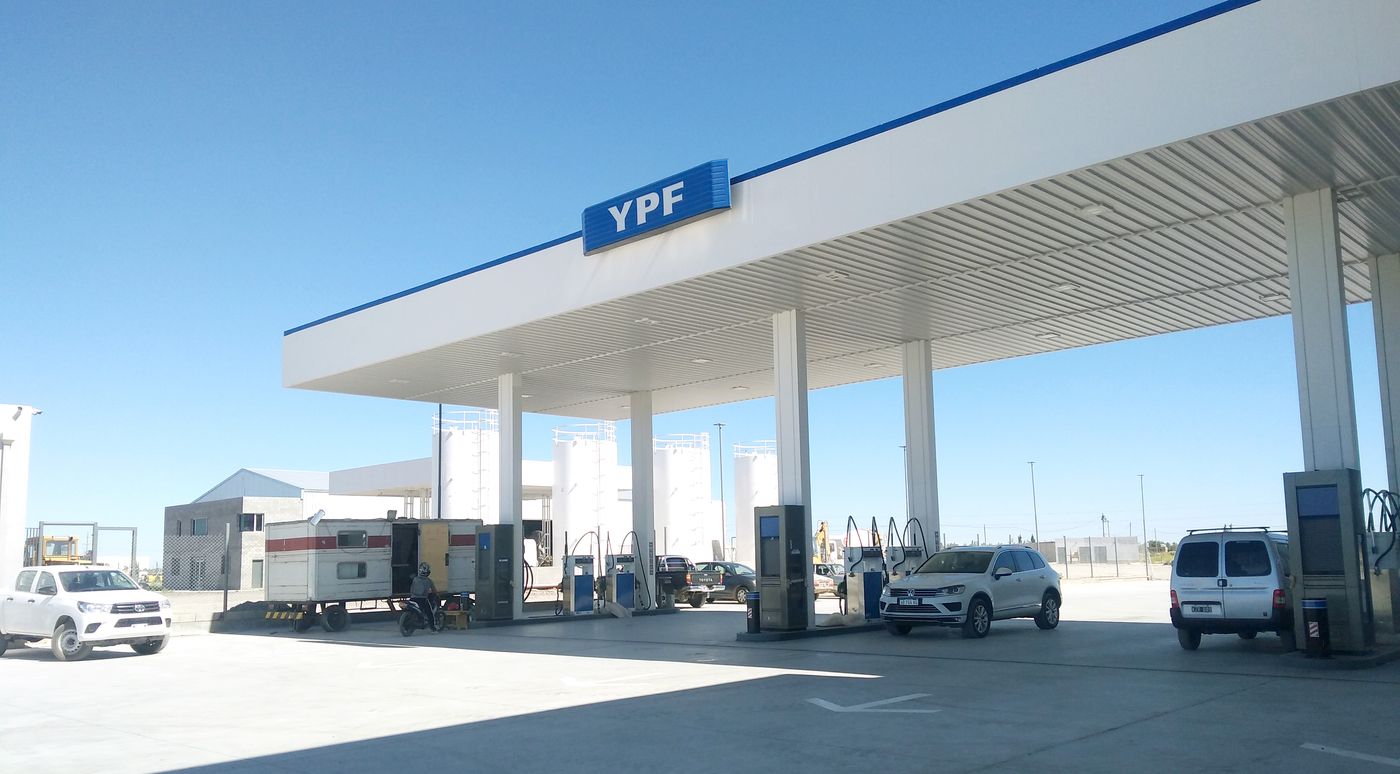 Estación de servicio YPF (3)