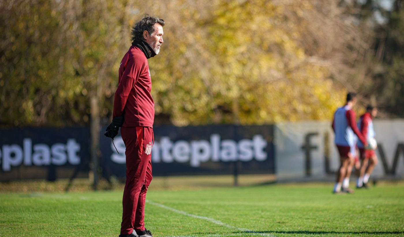 Eduardo Domínguez Estudiantes Pretemporada.png