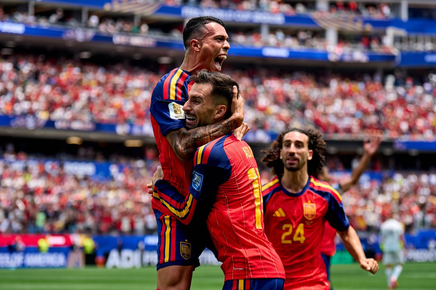 España avanzó en el Mundial 2026.