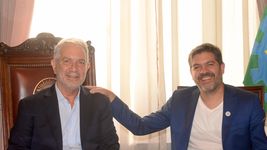 alak se reunio con bianco tras asumir como intendente de la plata alak se reunio con bianco tras asumir como intendente de la plata