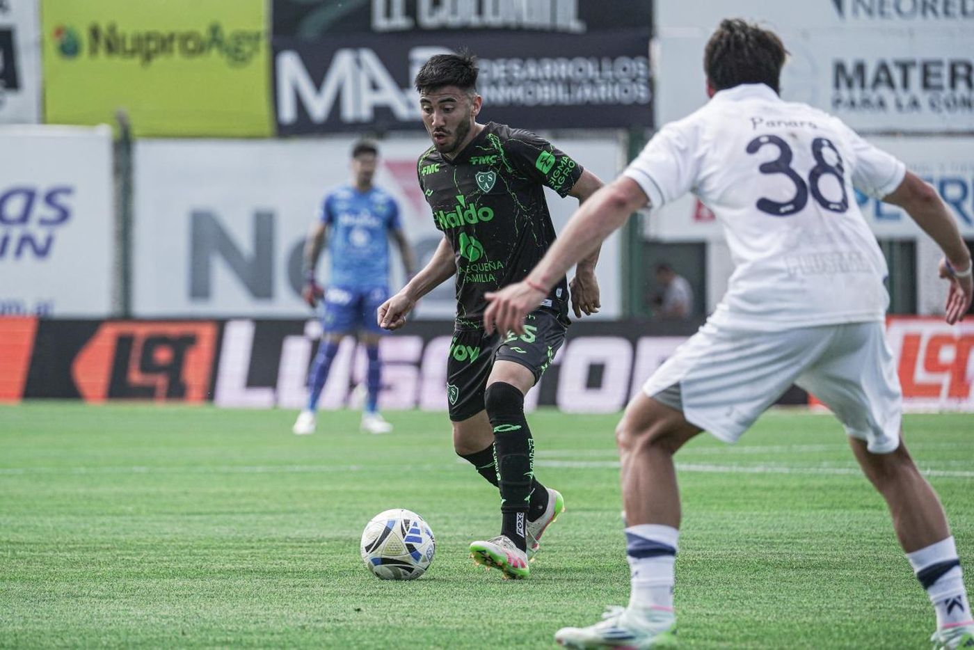 Gimnasia empata sin goles ante Sarmiento. Gimnasia empata sin goles ante Sarmiento.