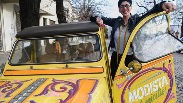 disenos, costuras y hasta un citroen 3cv, asi trabaja la modista a domicilio de la plata
