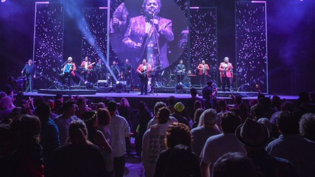 alegria, baile y color en la ciudad: los palmeras y la konga llegan a espacio uno