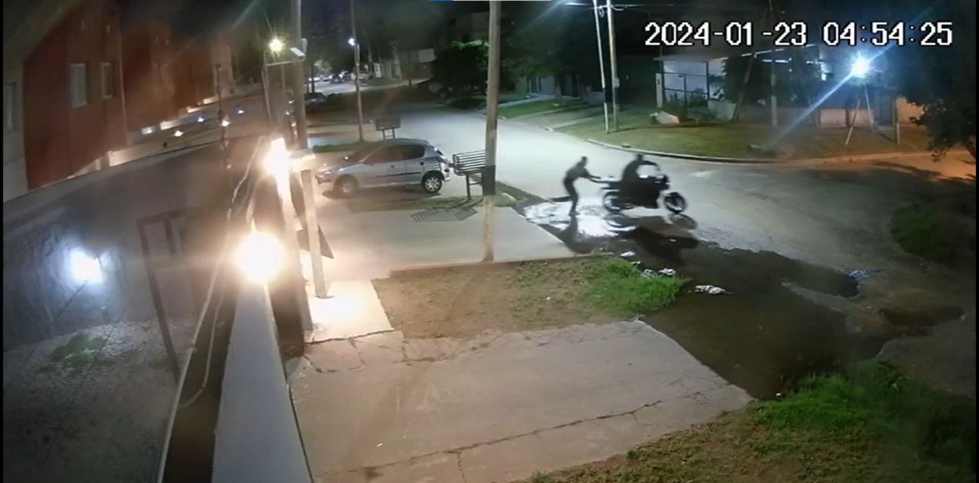 Robo de moto en Los Hornos.jpg