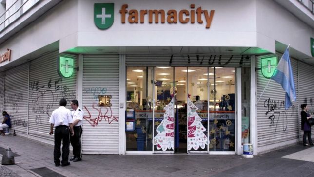 por una jornada de lucha contra farmacity, este miercoles no habra farmacias en la plata