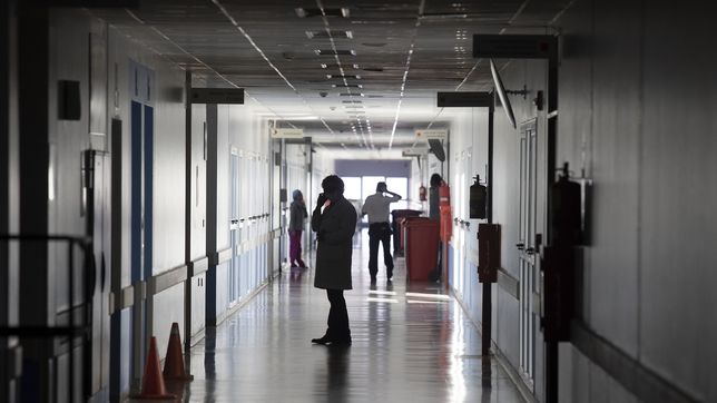 honorarios bajos, menos practicas y turnos con demoras: radiografia de la crisis de la salud privada