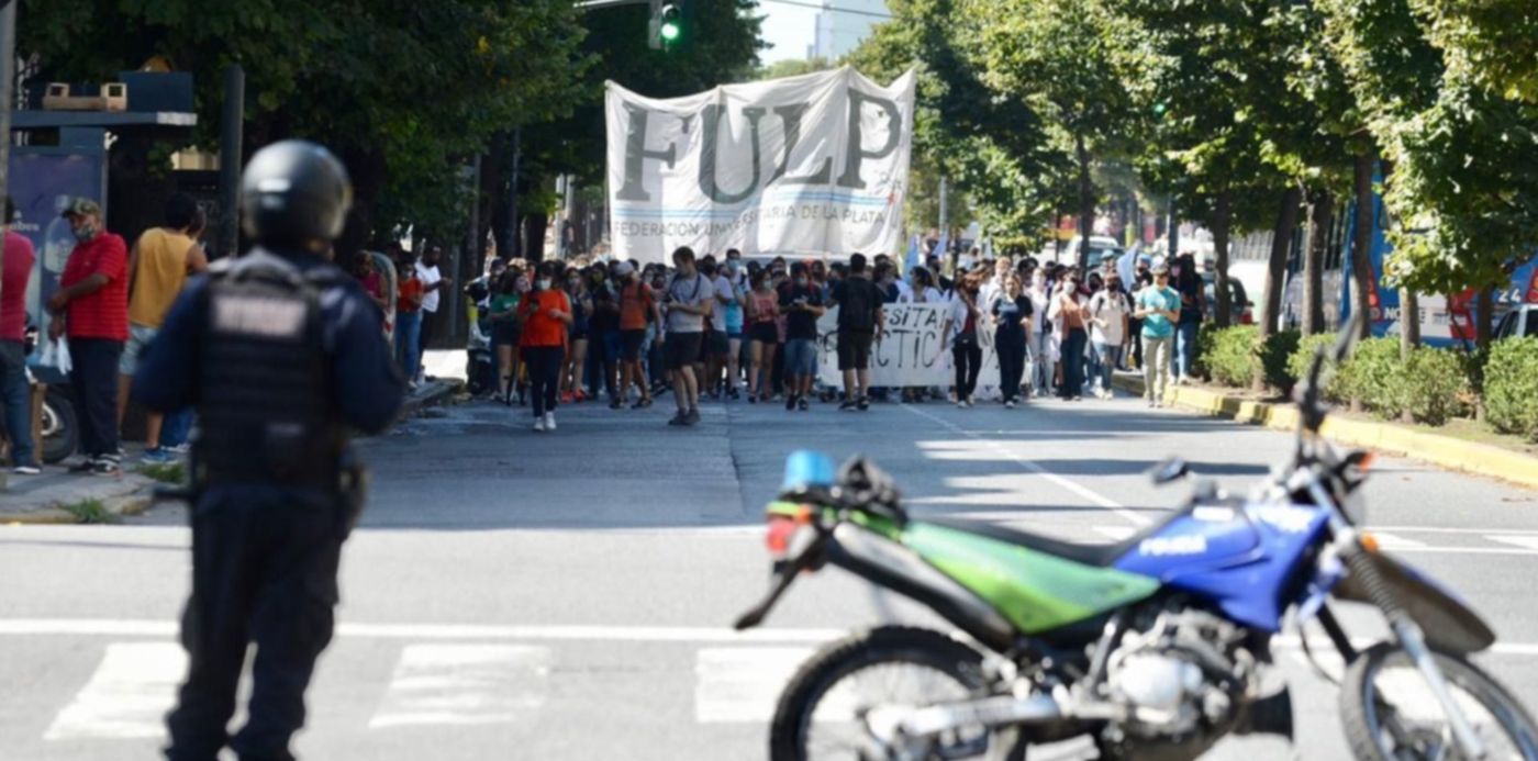 1614122041400.jpeg?x=1&y=86&width=1272&height=636&rotate=0&scaleX=1&scaleY=1&ow=1280&oh=828&&cw=1920&ch=950