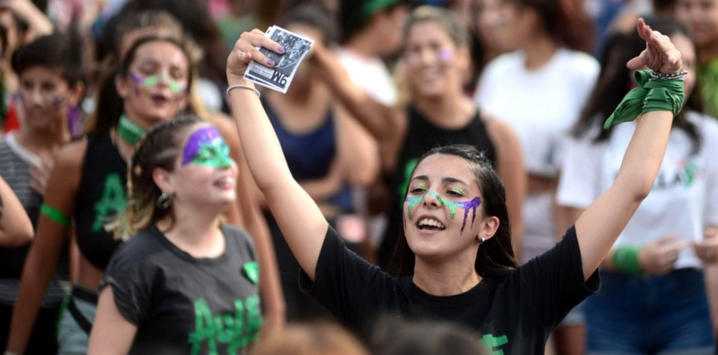 1583788741431.jpg?x=7&y=124&width=1485&height=743&rotate=0&scaleX=1&scaleY=1&ow=1500&oh=929&&cw=1920&ch=950