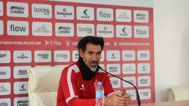 dominguez no se duerme en los laureles y va por la copa libertadores