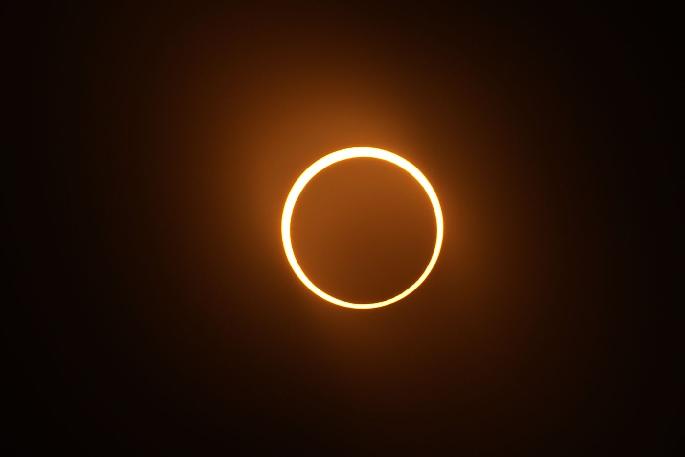 Eclipse anular de Sol.jpg