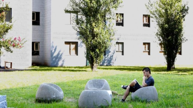 la unlp respondio a las criticas de la fulp por el estado del albergue universitario