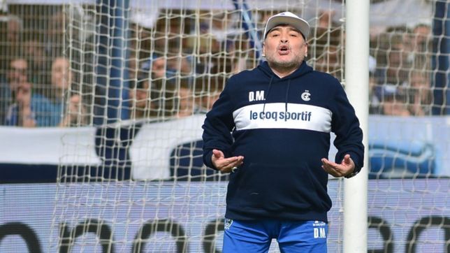 el posteo y nuevo guino de diego maradona festejando el cumpleanos de gimnasia