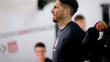 La cariñosa bienvenida de José Sosa con un jugador muy querido en Estudiantes