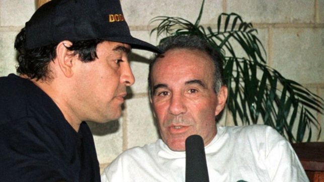 el dr. cahe y la muerte de maradona: ?tenia que estar internado en una clinica