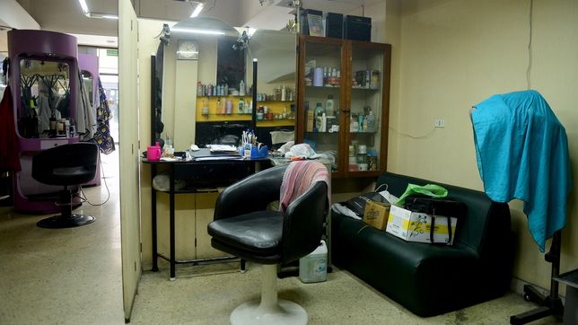 falsos policias asaltaron en la plata la peluqueria a la que asisten jueces y fiscales