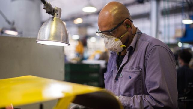 nacion aclaro que los trabajadores con coronavirus siguen cubiertos por las art