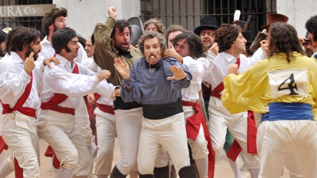 que hago miercoles: futbol de otra epoca con no llores por mi inglaterra, deadpool 2 y mas cine lowcoast