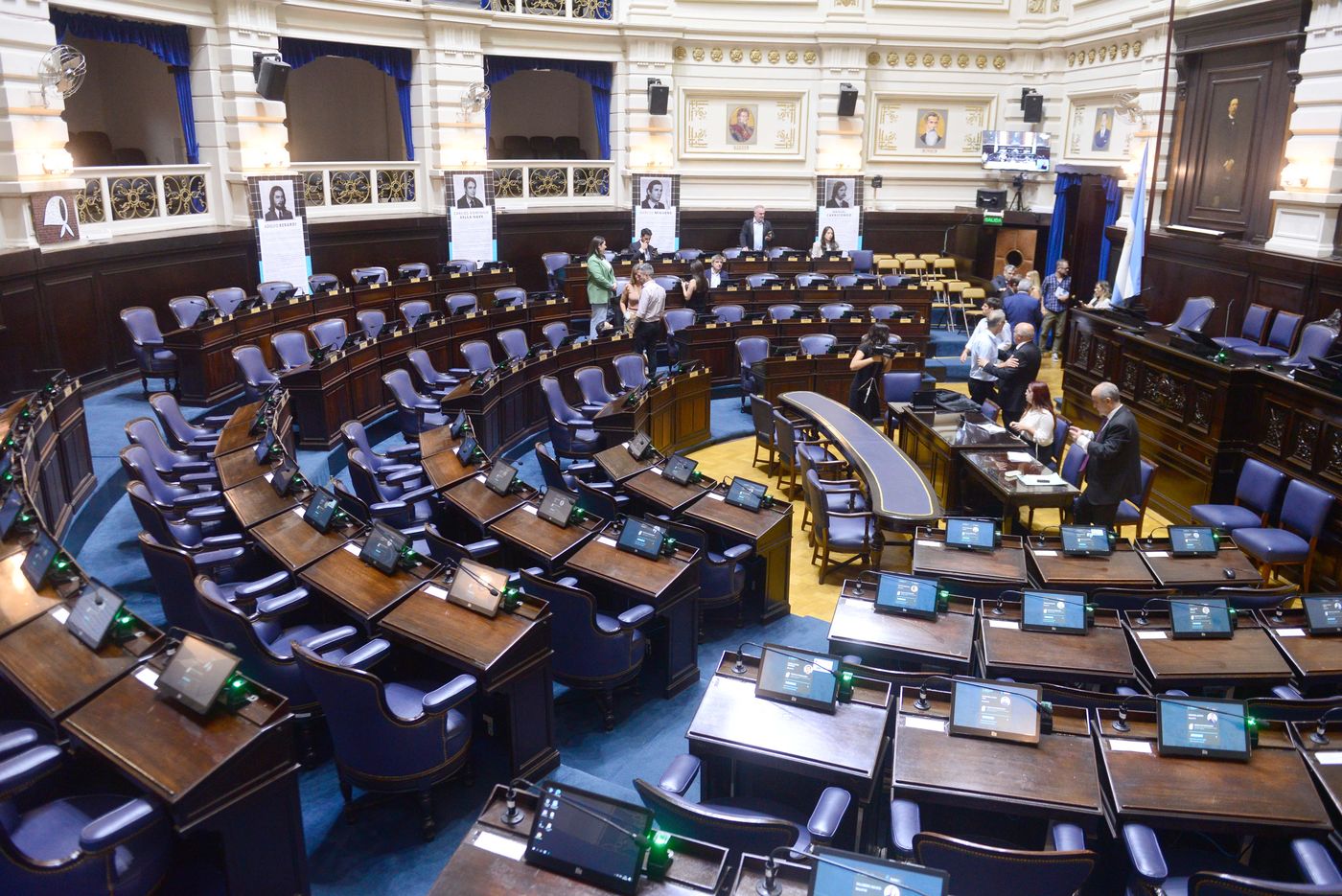 Los diputados trabajan a contrarreloj para llegar a un acuerdo que derive en la suspensi&oacute;n de las PASO.