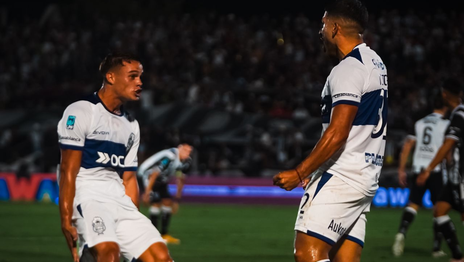 El Lobo aguantó una victoria clave en Mendoza y regresa al Bosque: ¿cuándo vuelve a jugar? El Lobo aguantó una victoria clave en Mendoza y regresa al Bosque: ¿cuándo vuelve a jugar?