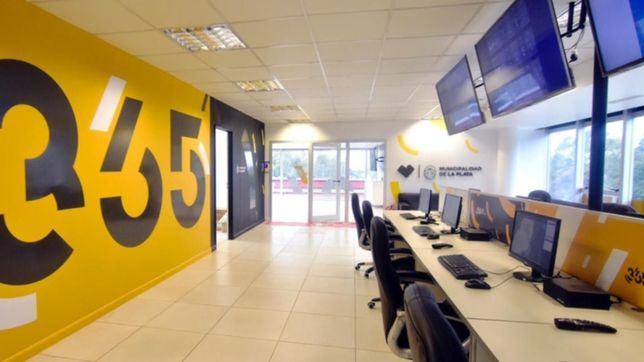 garro inaugura un centro que reune todas la areas que actuan en una emergencia en la plata