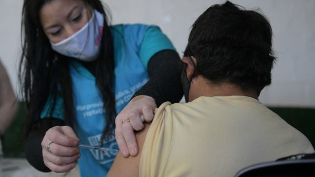 provincia apunta a que toda la poblacion este vacunada contra el covid para marzo