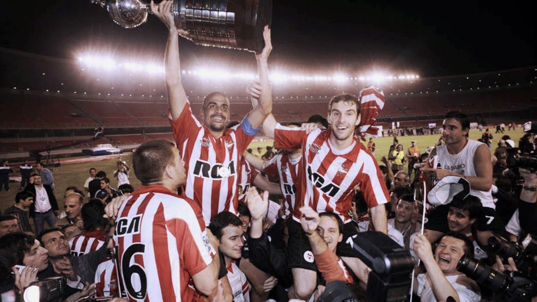 Estudiantes recibió la visita de un campeón de América