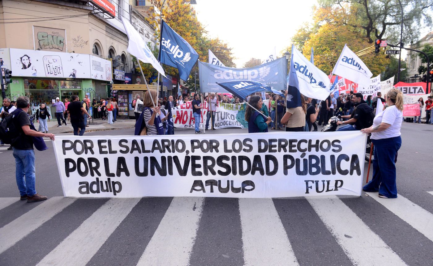 Marcha Universitaria 23 de abril de 2025 UNLP (2).jpg
