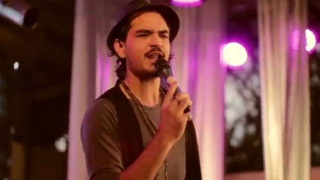 no es un clon, pero casi: llega el tributo a arjona que el propio cantante felicito