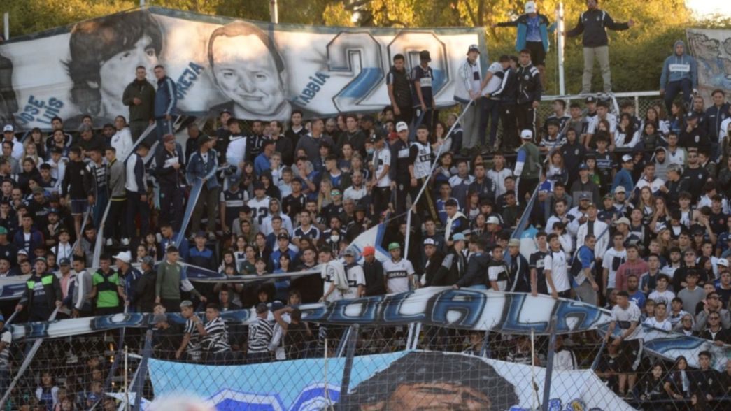 Confirman que el partido entre Gimnasia y Liniers por Copa Argentina se jugará sin público