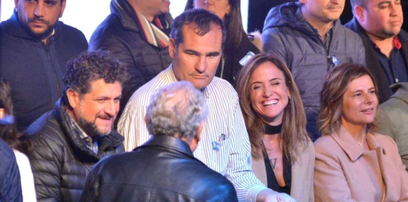 1559175244285.jpg?ow=1500&y=257&scaleY=1&height=642&rotate=0&scaleX=1&oh=1058&x=2&width=1285&&cw=1920&ch=950