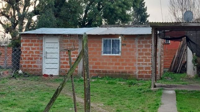 el portero de una escuela secuestro, torturo y violo a un exalumno