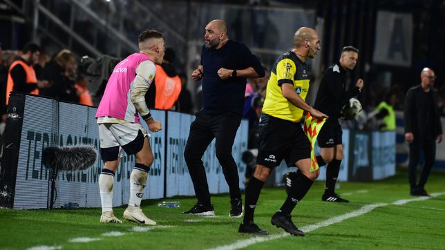 marcelo mendez agradecio a los hinchas de gimnasia por llenar el bosque todos los partidos