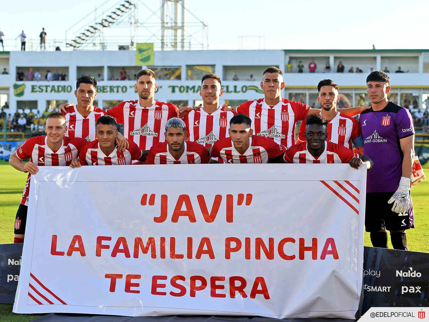 Estudiantes bandera Altamirano.jpg