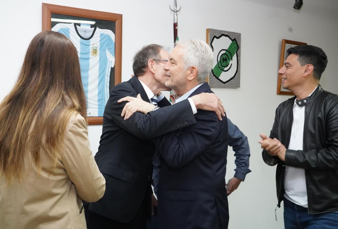 WhatsApp Image 2024-10-19 at 21.08.26.jpeg