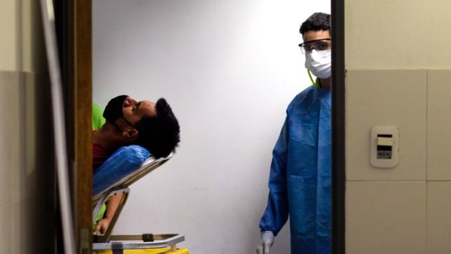 sigue la baja de contagios y de pacientes internados en terapia con coronavirus en el pais