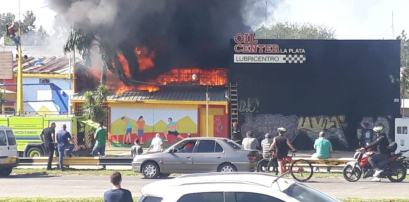 1551301738925.jpg?scaleY=1&y=256&width=1019&height=510&rotate=0&scaleX=1&x=8&ow=1032&oh=774&&cw=1920&ch=950