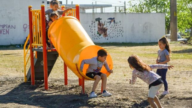con un nuevo espacio verde en el peligro, ya se crearon mas de 30 plazas en la plata