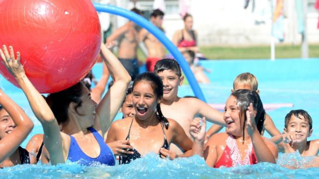vacaciones de verano en la repu: actividades, juegos de agua y propuestas culturales