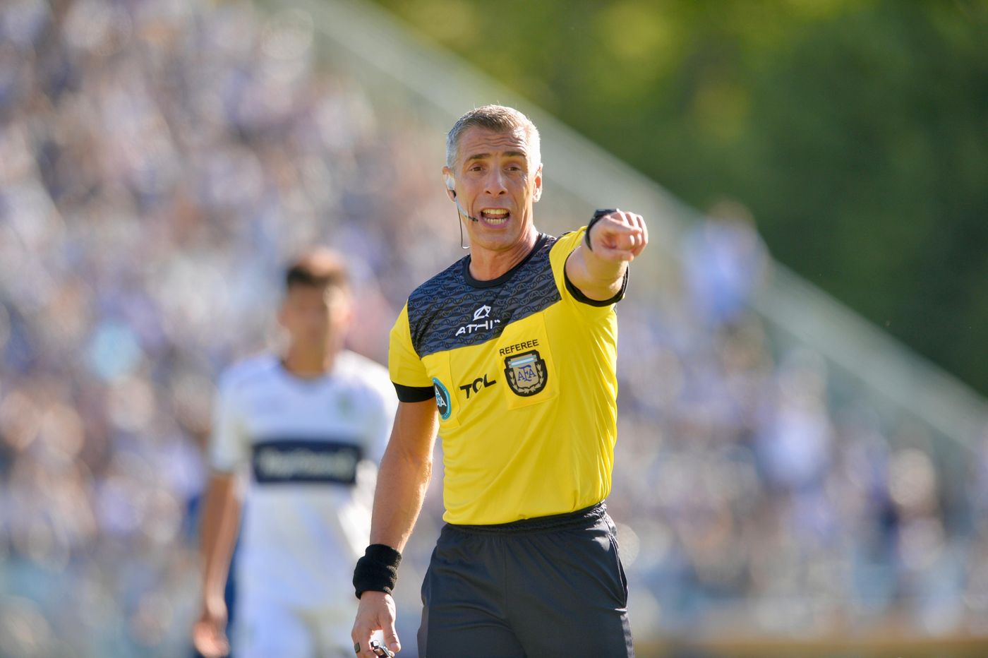 Gimnasia Talleres Mastrángelo Árbitro.jpeg