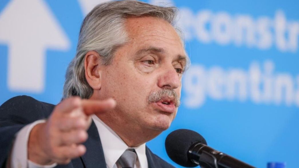 Me acusaron de envenenar a la gente y ahora me piden veneno para todos los argentinos