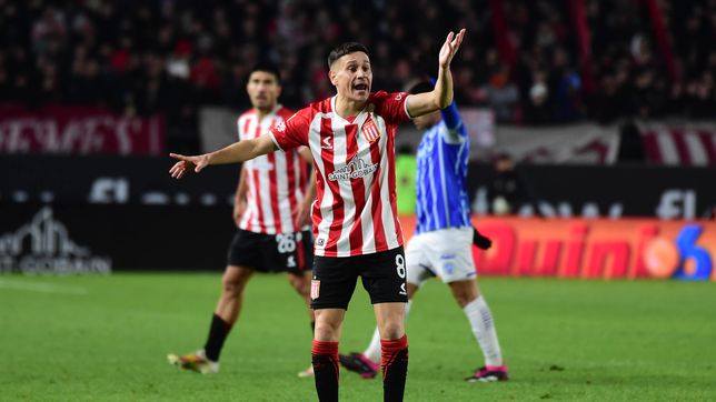 lanus sigue en competencia para llevarse a fernando zuqui