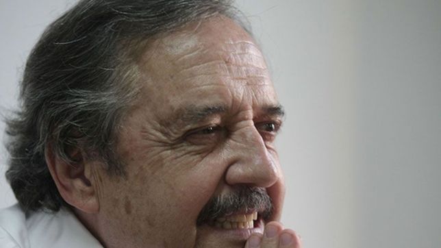 al pie de la estatua de su padre, alfonsin pide que la ucr enfrente a macri en las paso